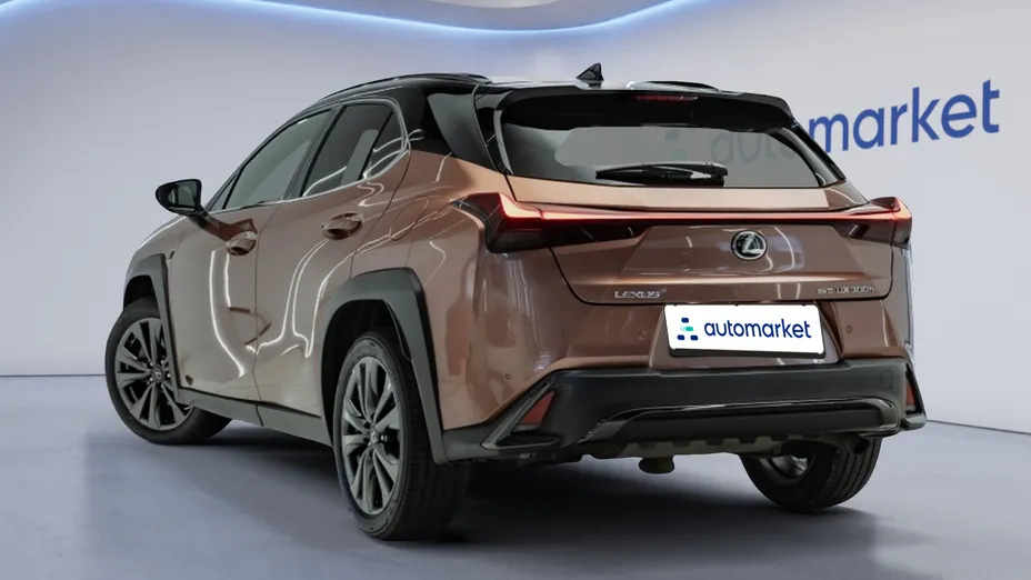 LEXUS UX UX 300h F Sport Design AWD