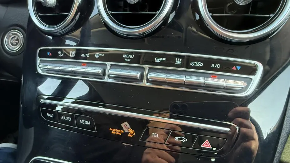 MERCEDES-BENZ C Klasa C 220 d 9G-TRONIC