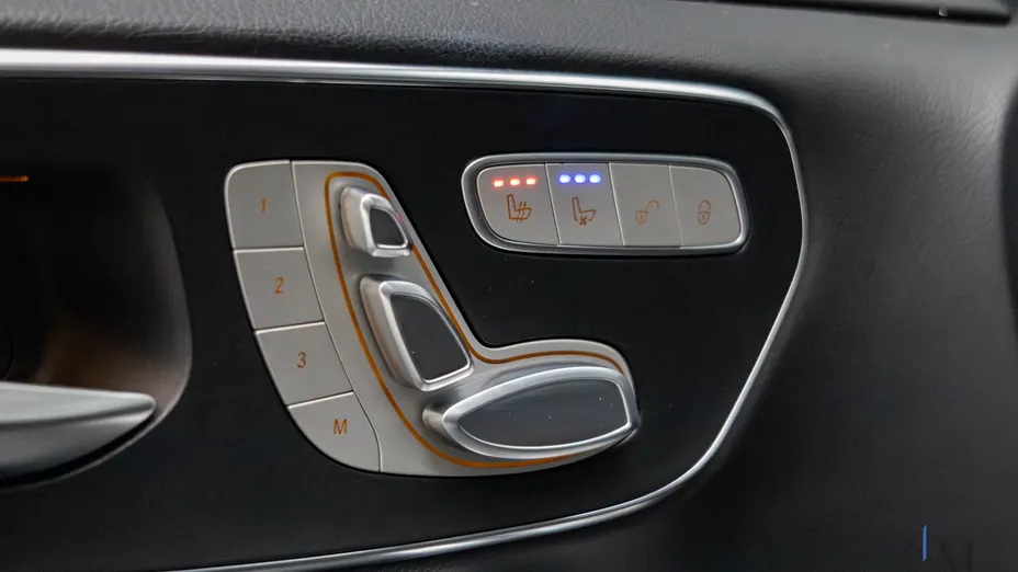 MERCEDES-BENZ V Klasa V 300 d 4-Matic Avantgarde 9G-Tronic (długi)