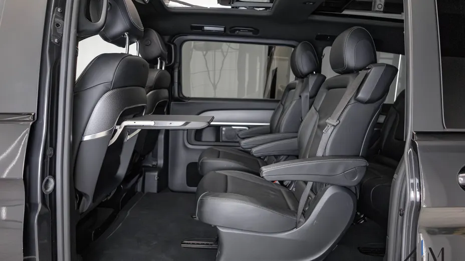 MERCEDES-BENZ V Klasa V 300 d 4-Matic Avantgarde 9G-Tronic (długi)