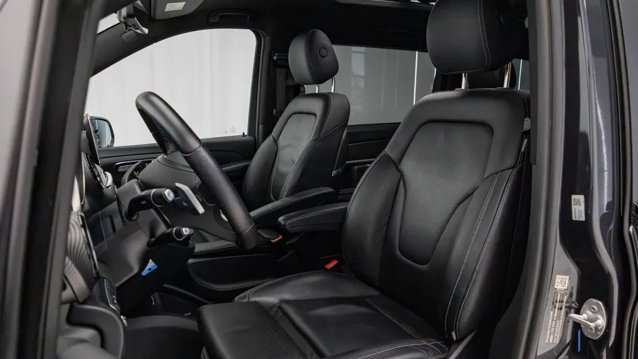 MERCEDES-BENZ V Klasa V 300 d 4-Matic Avantgarde 9G-Tronic (długi)