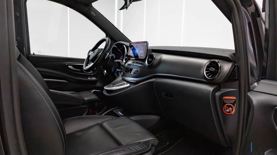 MERCEDES-BENZ V Klasa V 300 d 4-Matic Avantgarde 9G-Tronic (długi)