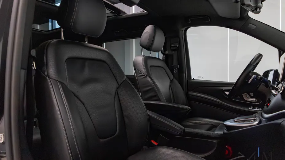 MERCEDES-BENZ V Klasa V 300 d 4-Matic Avantgarde 9G-Tronic (długi)