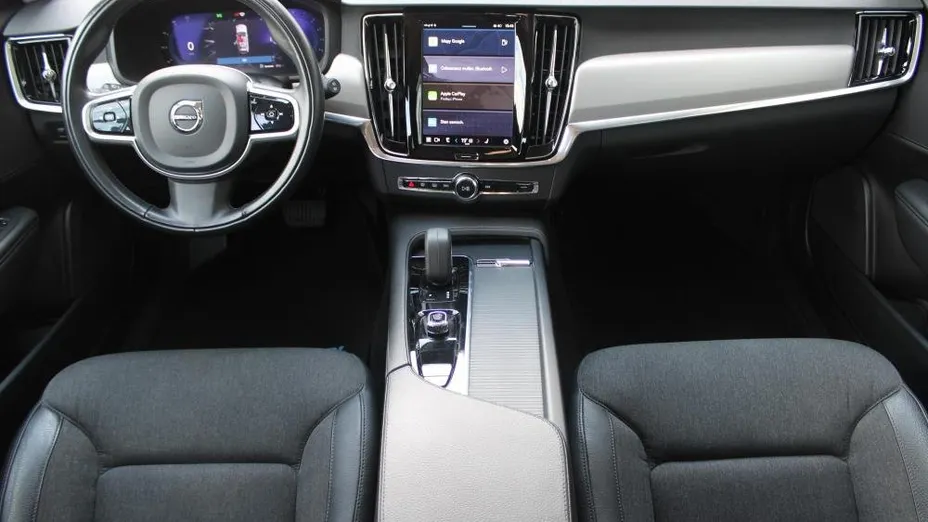 VOLVO V90 V90 B4 D Momentum Pro aut