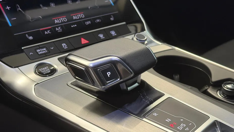 AUDI A6 A6 55 TFSI e PHEV Quattro S Line S tronic