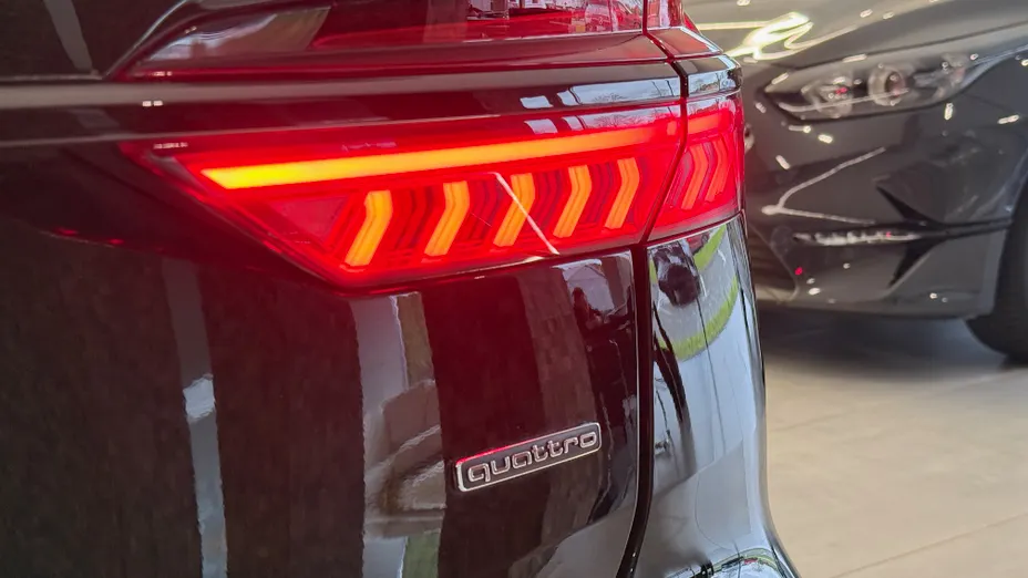 AUDI A6 A6 55 TFSI e PHEV Quattro S Line S tronic