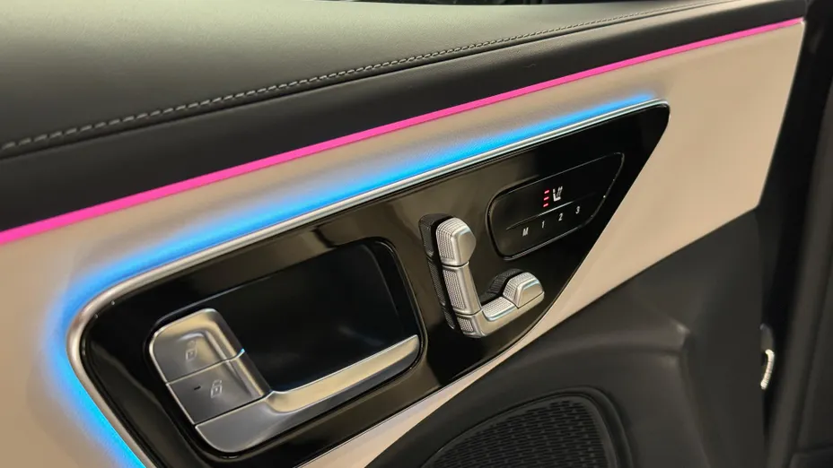 MERCEDES-BENZ E Klasa E 220 d 4-Matic AMG