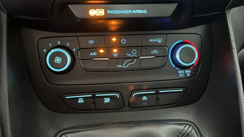 FORD Tourneo Connect Tourneo Connect 1.5 TDCi Trend