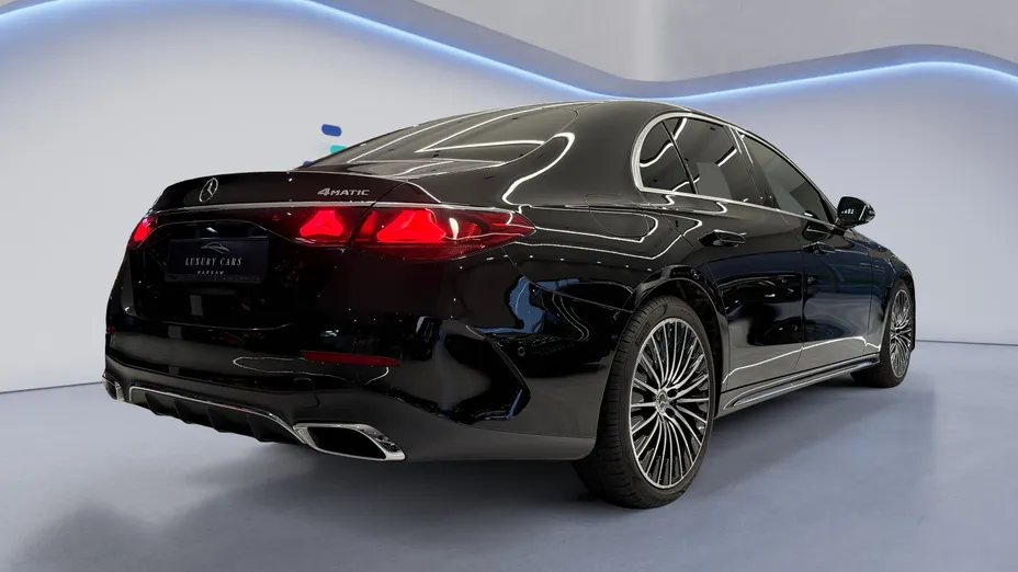 MERCEDES-BENZ E Klasa E 220 d 4-Matic AMG