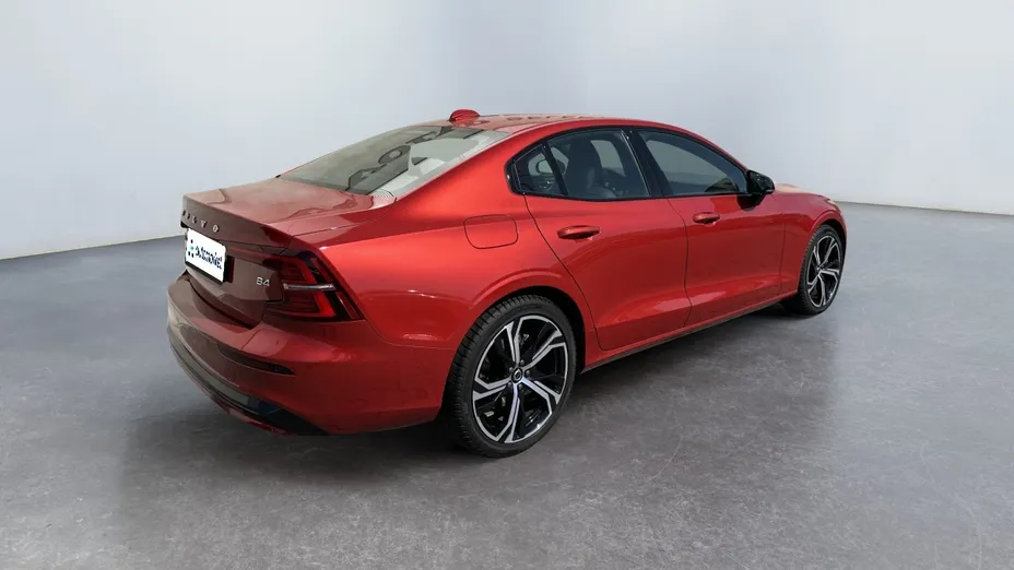 VOLVO S60 S60 B4 B Plus Dark aut