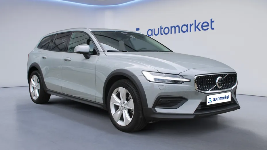 VOLVO V60 V60 CC Core B4 D AWD aut