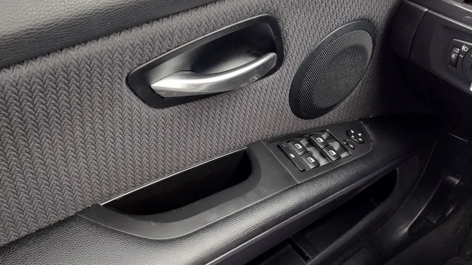 BMW Seria 3 318i Aut.