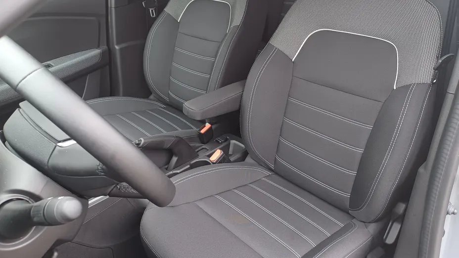 DACIA Jogger Jogger 1.0 TCe Expression LPG 7os. Nowy