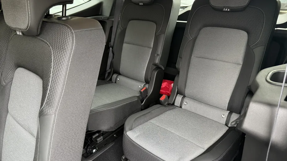 RENAULT Kangoo Kangoo Grand 1.3 TCe Techno EDC Nowy