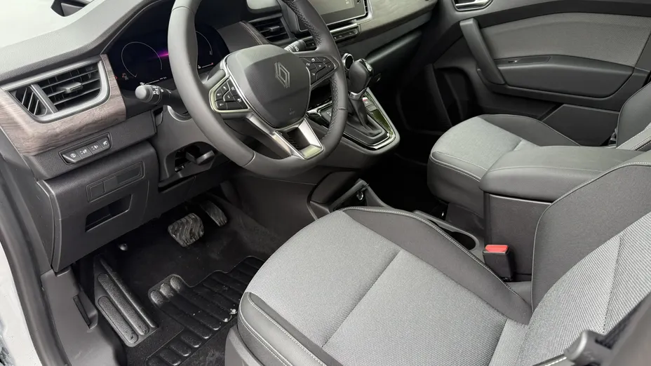 RENAULT Kangoo Kangoo Grand 1.3 TCe Techno EDC Nowy