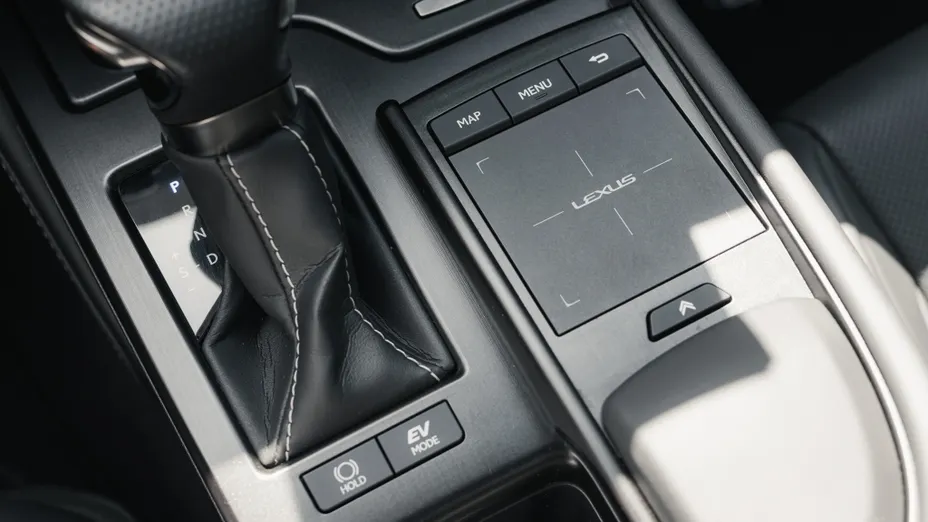 LEXUS ES ES 300h F Sport