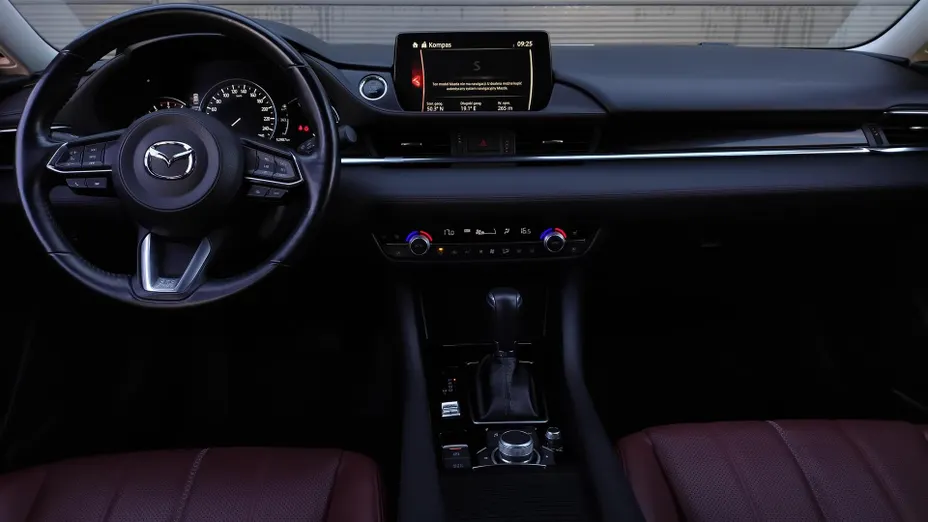 MAZDA 6 6 2.5 Homura aut