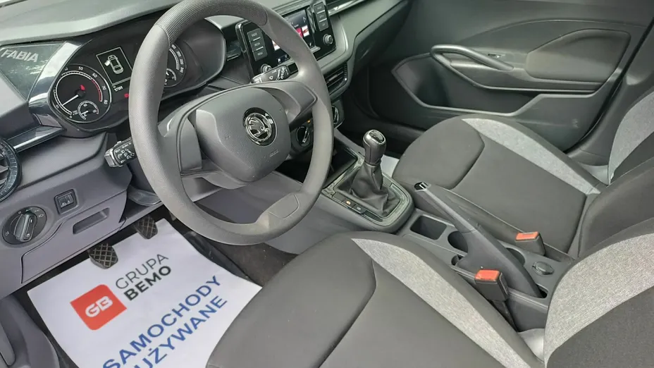 SKODA Fabia Fabia 1.0 TSI Ambition