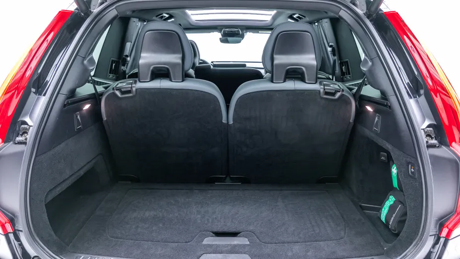 VOLVO XC90 XC90 B5 D AWD R-Design 7os aut