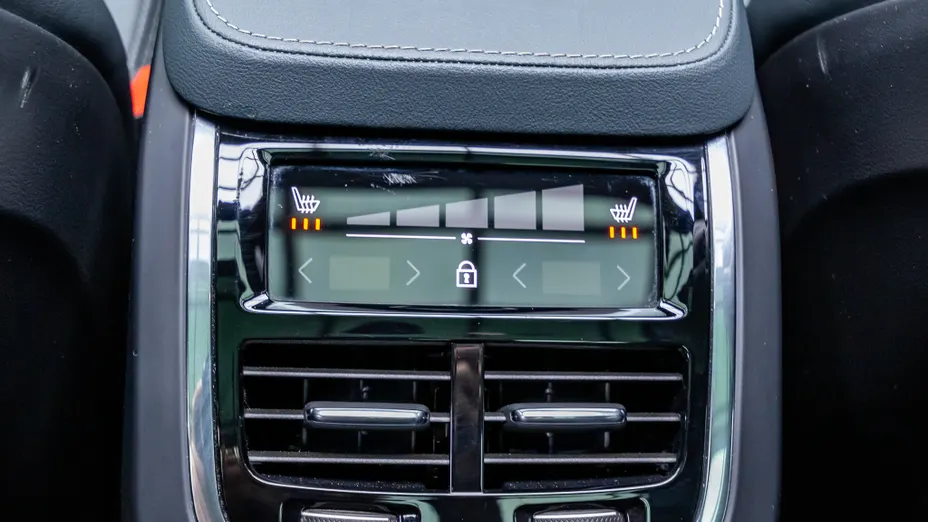 VOLVO XC90 XC90 B5 D AWD R-Design 7os aut