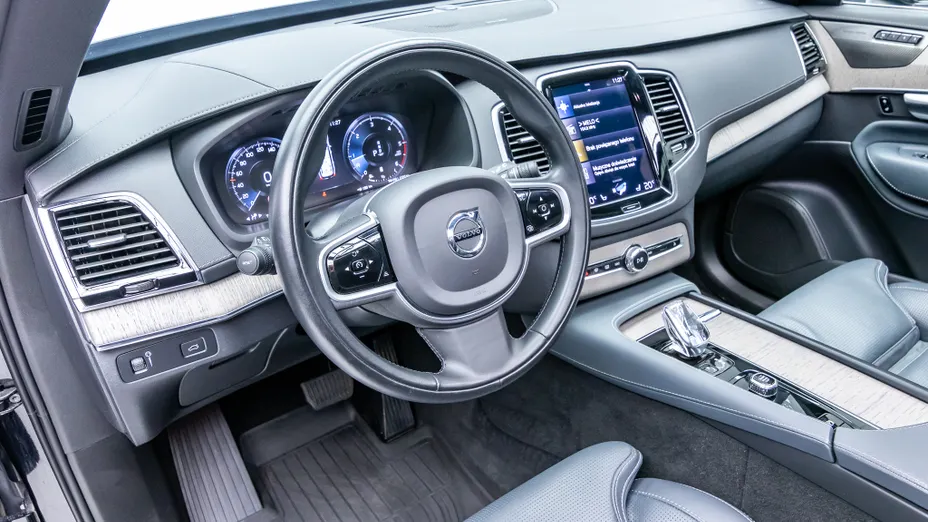 VOLVO XC90 XC90 B5 D AWD R-Design 7os aut