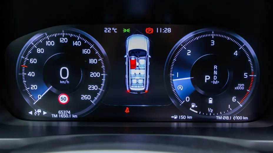 VOLVO XC90 XC90 B5 D AWD R-Design 7os aut