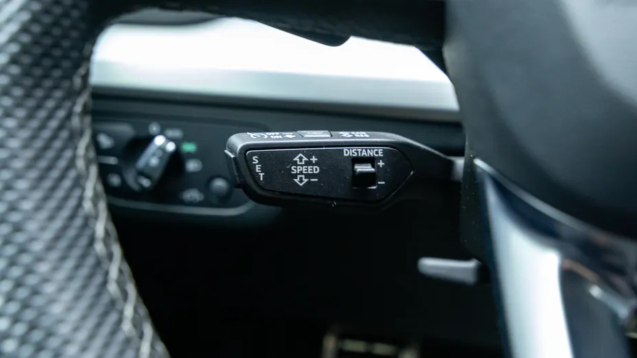 AUDI Q5 Q5 40 TDI mHEV Quattro S Line S tronic