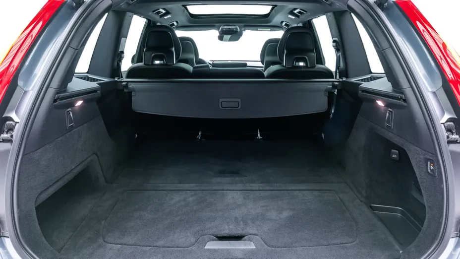 VOLVO XC90 XC90 B5 D AWD R-Design aut