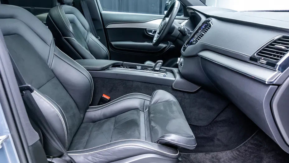 VOLVO XC90 XC90 B5 D AWD R-Design aut