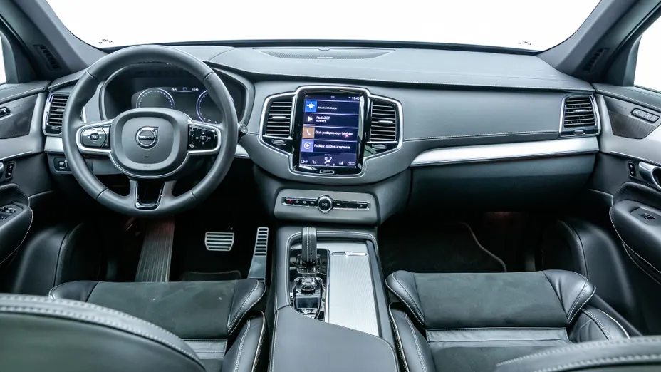 VOLVO XC90 XC90 B5 D AWD R-Design aut