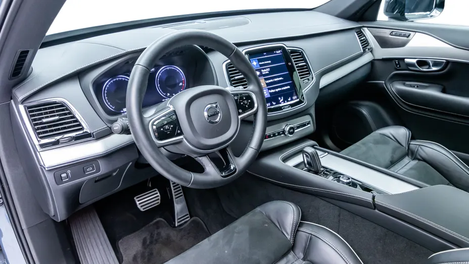 VOLVO XC90 XC90 B5 D AWD R-Design aut