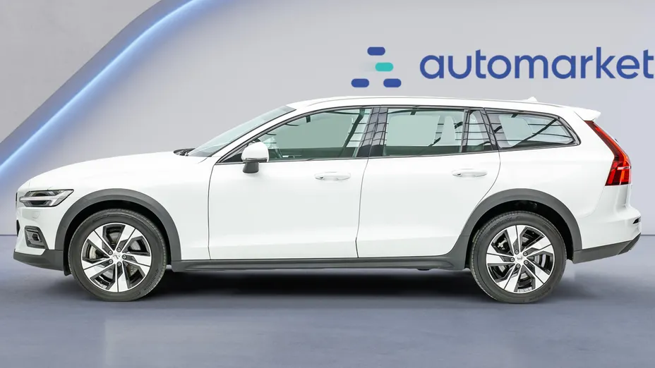 VOLVO V60 V60 CC B4 D AWD aut