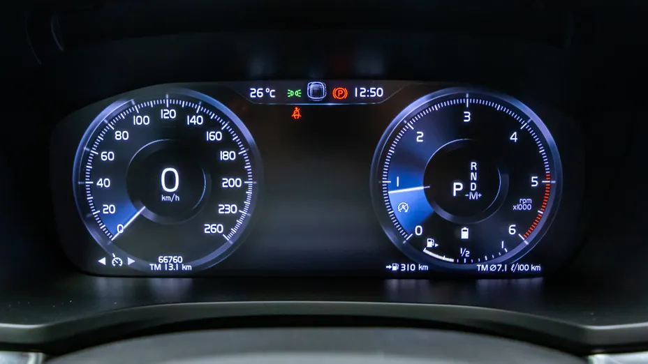 VOLVO V60 V60 CC B4 D AWD aut
