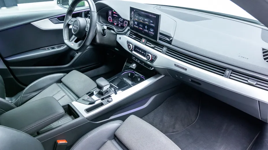 AUDI A5 A5 45 TFSI mHEV Quattro S Line S tronic