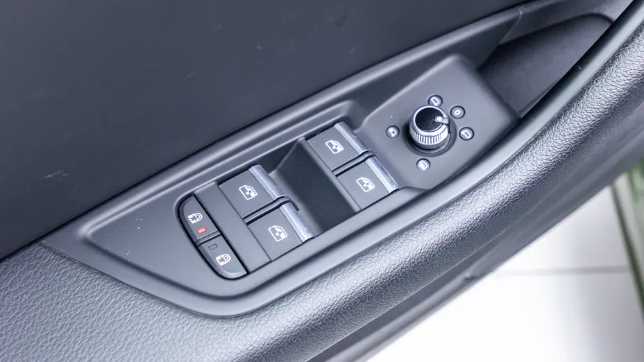 AUDI A5 A5 45 TFSI mHEV Quattro S Line S tronic