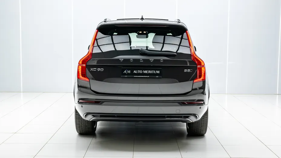 VOLVO XC90 XC90 B5 D AWD Plus Dark 7os aut