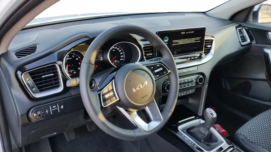 KIA Cee'd Ceed 1.5 T-GDI Tribute Nowy