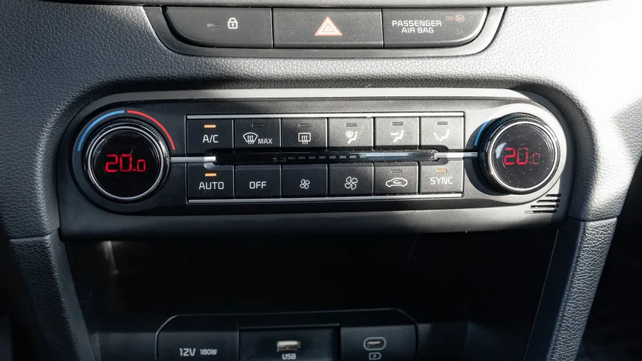 KIA Cee'd Ceed 1.5 T-GDI M DCT