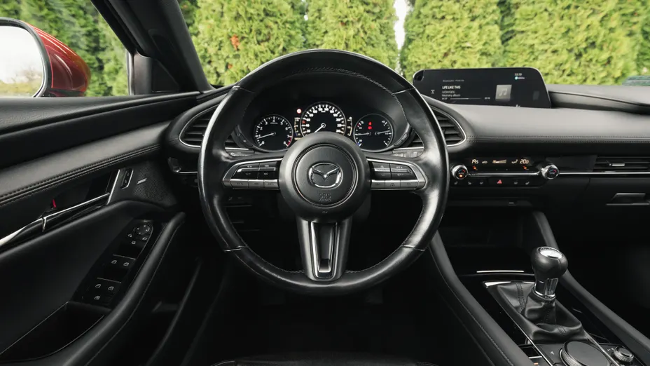 MAZDA 3 3 2.0 mHEV Hikari