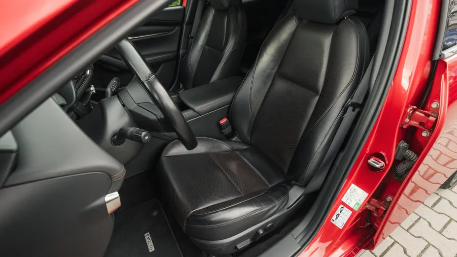 MAZDA 3 3 2.0 mHEV Hikari