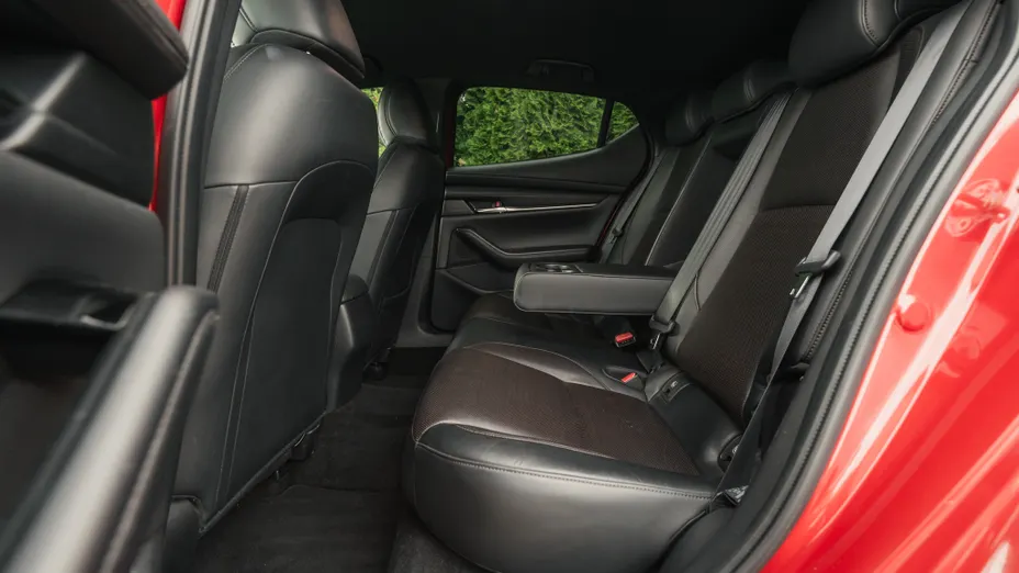 MAZDA 3 3 2.0 mHEV Hikari