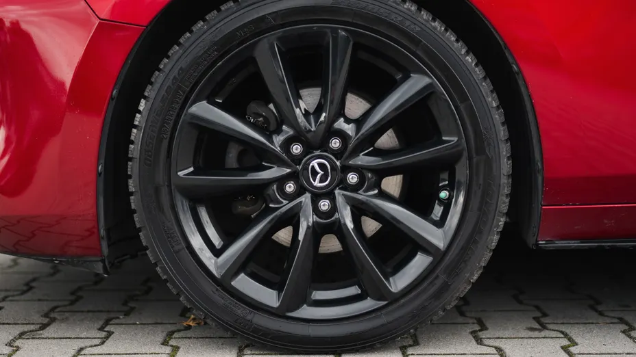 MAZDA 3 3 2.0 mHEV Hikari