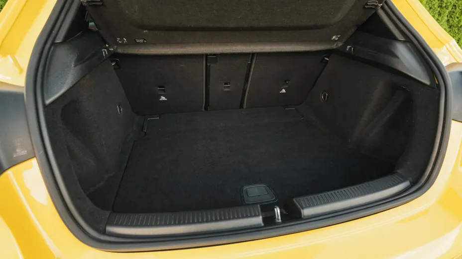 MERCEDES-BENZ A Klasa A 35 AMG 4-Matic 7G-DCT