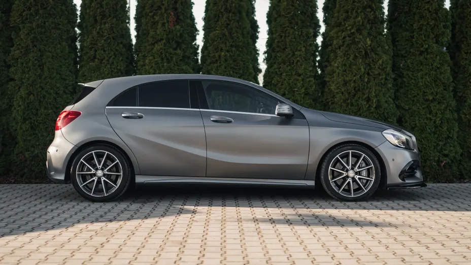 MERCEDES-BENZ A Klasa AMG A 45 4-Matic