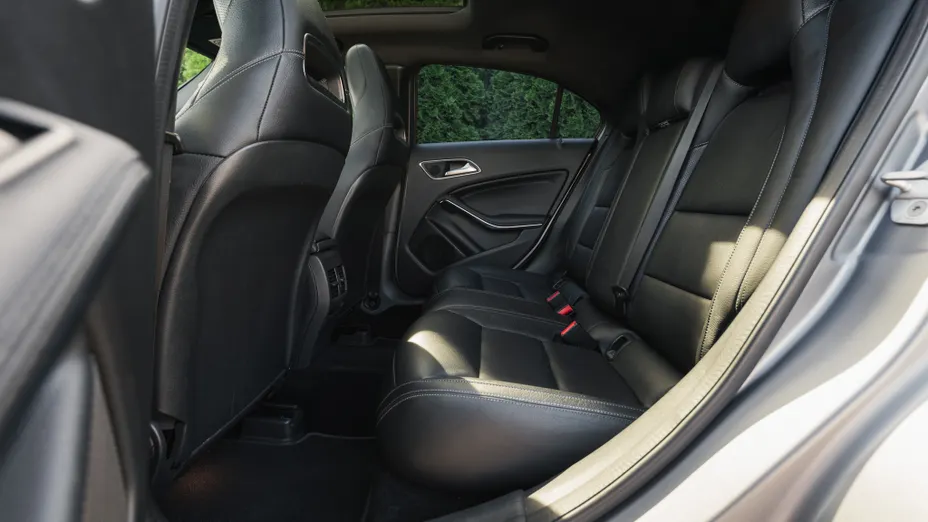 MERCEDES-BENZ A Klasa AMG A 45 4-Matic