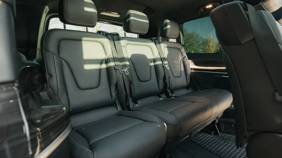 MERCEDES-BENZ V Klasa V 300 d 4-Matic Avantgarde 9G-Tronic (długi)