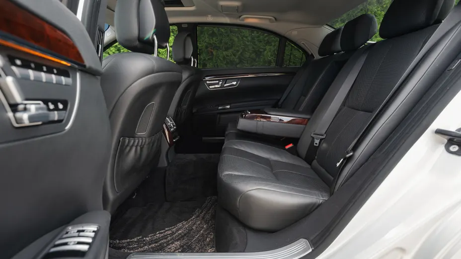 MERCEDES-BENZ S Klasa S 500 4-Matic L 7G-TRONIC