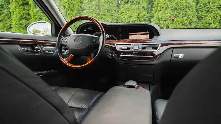 MERCEDES-BENZ S Klasa S 500 4-Matic L 7G-TRONIC