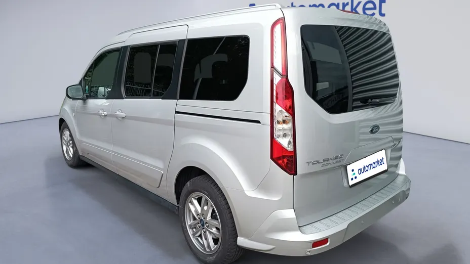 FORD Tourneo Connect Gr. Tourneo Connect 1.5 TDCi Titanium PowerShift