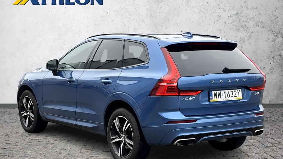 VOLVO XC60 XC60 B4 B R-Design aut